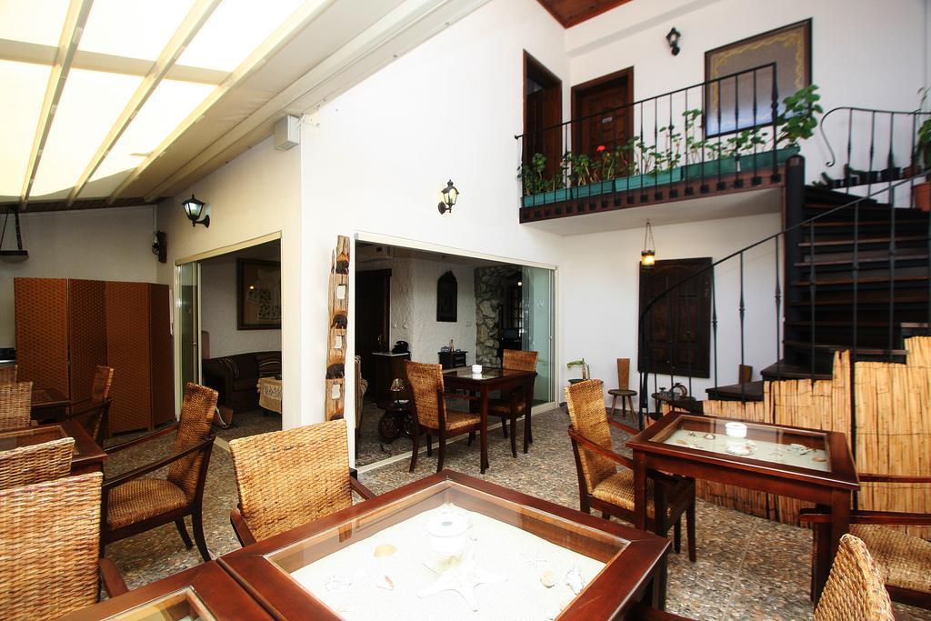 Harmoni Hotel Алакати Екстериор снимка
